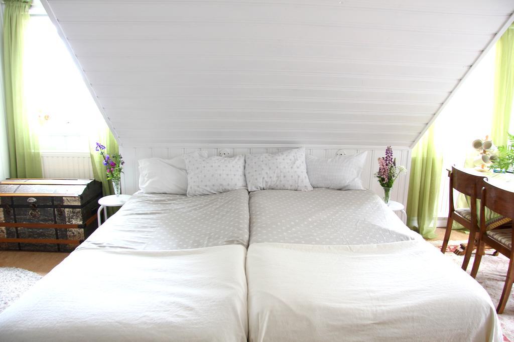 Ekotur Upplevelser I Regna Bed & Breakfast Exterior photo